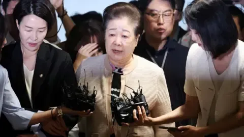 High-profile Religious Head Dismisses Gift-giving Claims Against Former South Korean First Lady